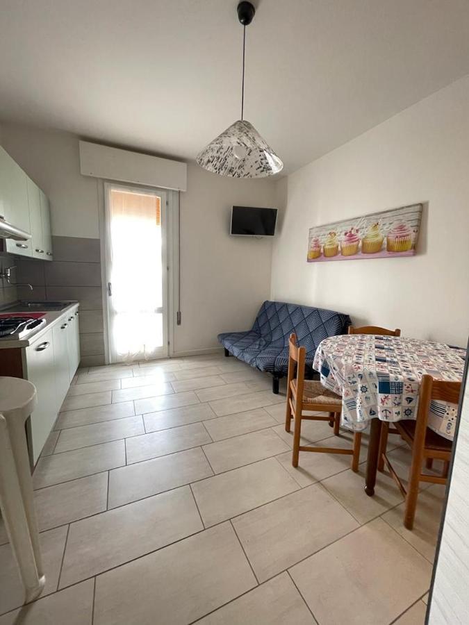 Condominio Michelangelo-Solo Per Famiglie- Walterigato Apartments Lido di Jesolo Eksteriør bilde