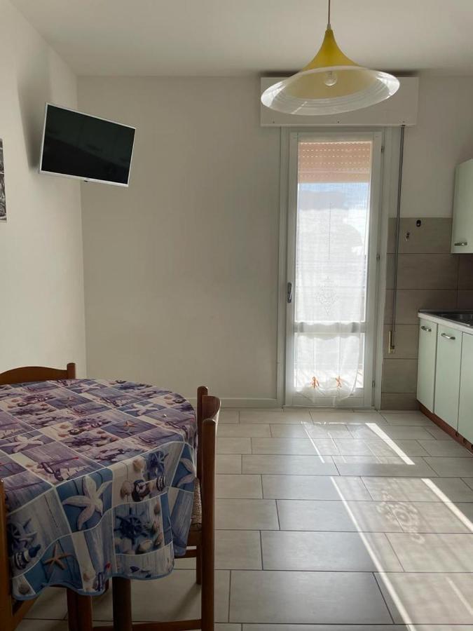 Condominio Michelangelo-Solo Per Famiglie- Walterigato Apartments Lido di Jesolo Eksteriør bilde